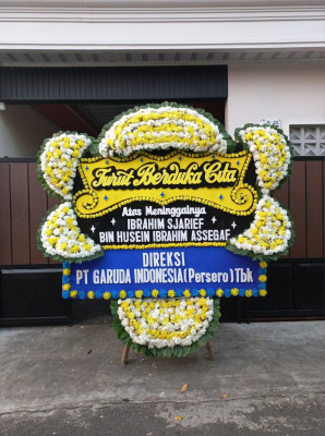 Papan Bunga Duka di Bakunase